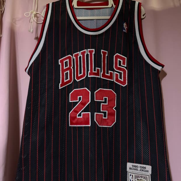 M 미첼앤네스 NBA 시카고불스 마이클 조던 유니폼 나시 농구복