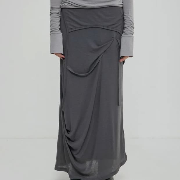 플레어업 Asymmetrical Draped 롱스커트