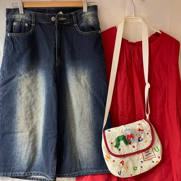 키티 레드 코디세트