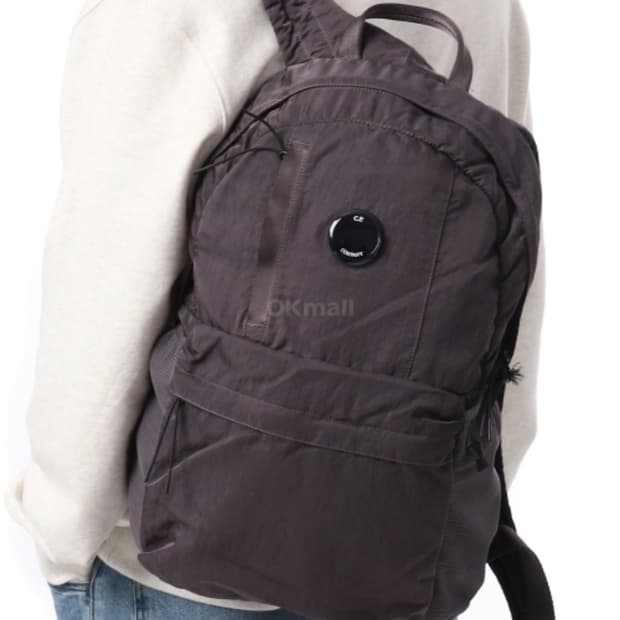 CP컴퍼니 나일론 B 렌즈백팩