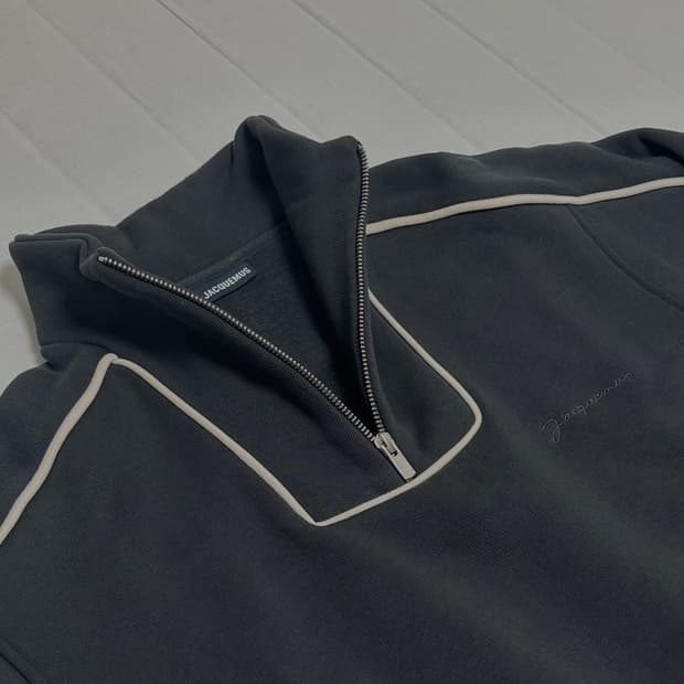 자크뮈스 하프집업