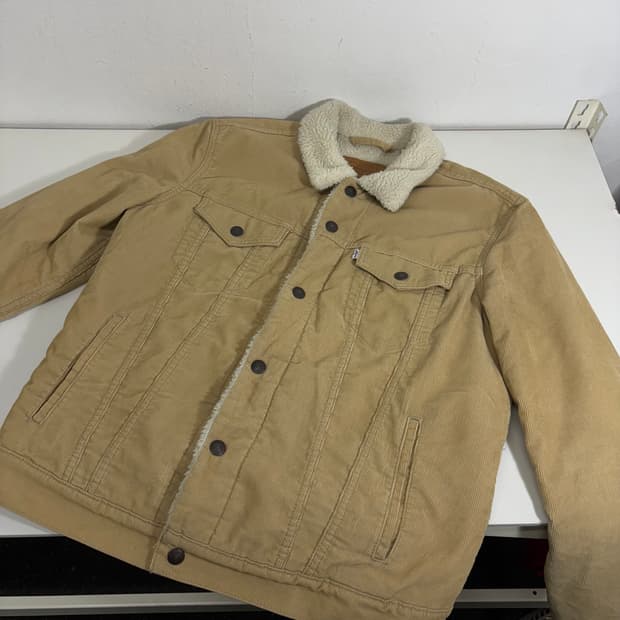 100 M 리바이스 베이지 코듀로이 쉐르파 트러커자켓