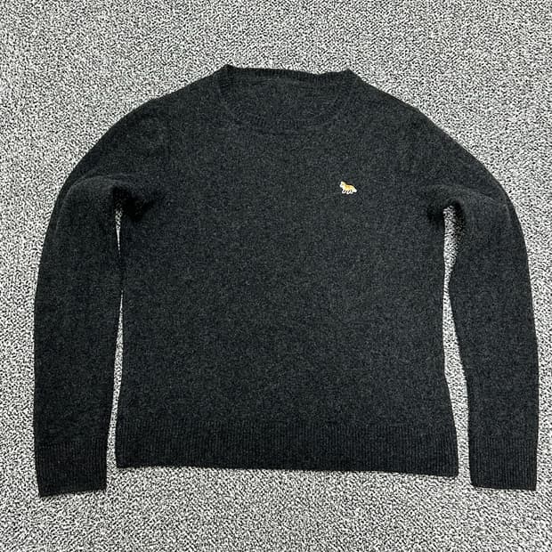 메종키츠네 최신형 폭스로고 니트