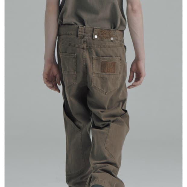 플라스틱프로덕트 팬츠