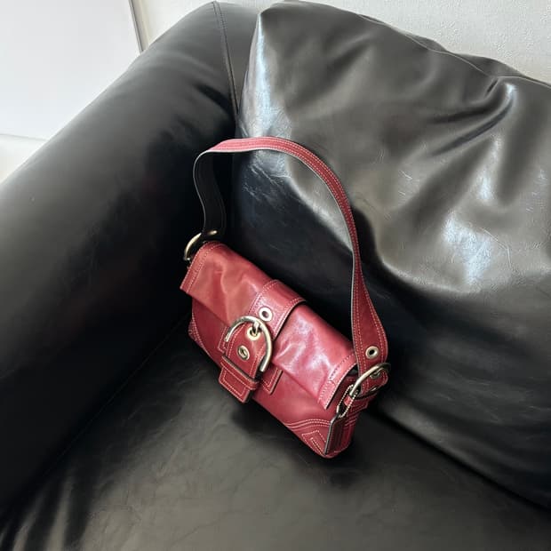 COACH Y2K Buckle Leather Shoulder Bag