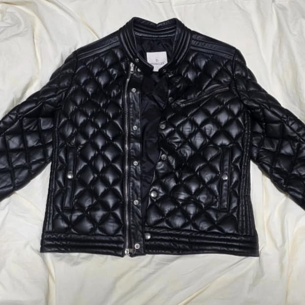 몽클레어 auriac 퀄팅 레더 바이커 자켓 5사이즈 