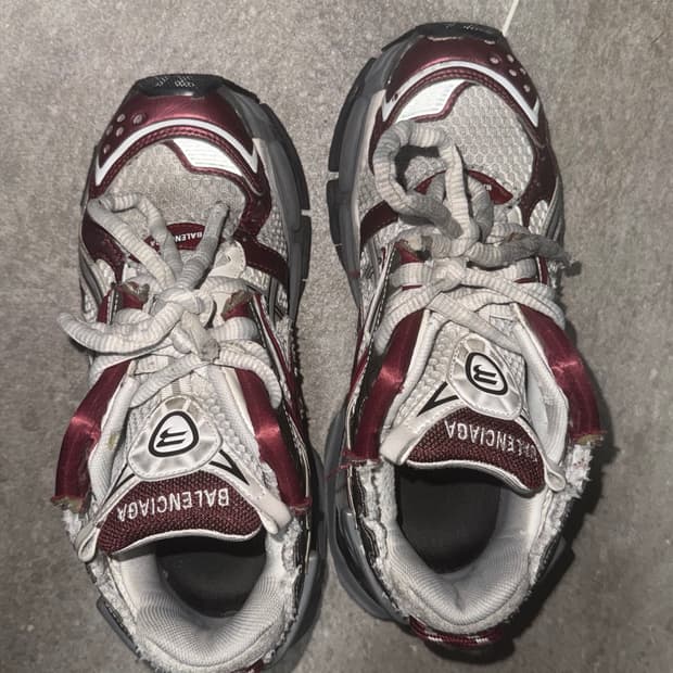 (36)발렌시아가 뉴러너 버건디