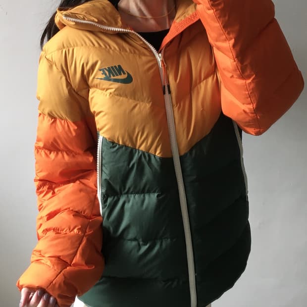 나이키 가슴로고 패딩