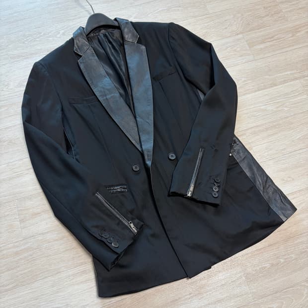 99％is 레더 자켓 판매합니다.