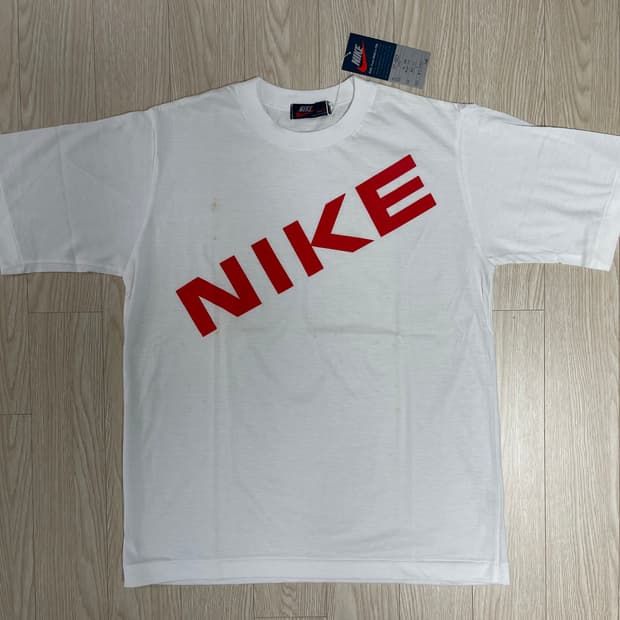 나이키 80s 올드 숏 슬리브 티셔츠NIKE OLD 1984