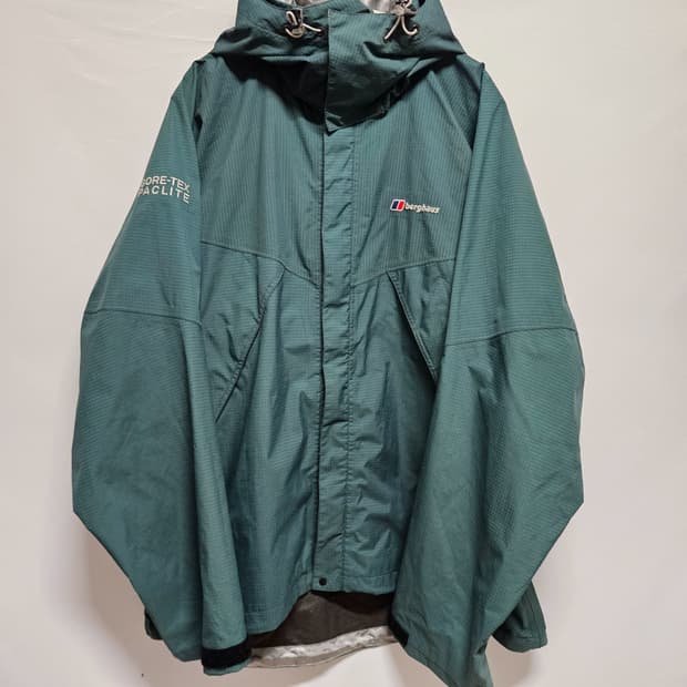 버그하우스 고어텍스 바람막이 점퍼 XL