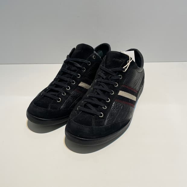 발리 00's 소 가죽 스웨이드 OG 스니커즈 A1279
