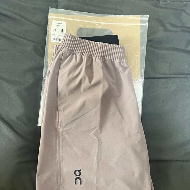 온러닝 숏팬츠