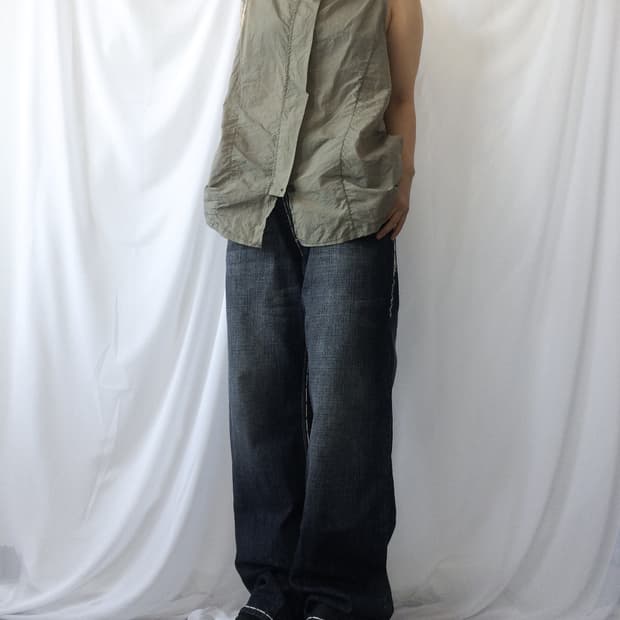High neck vest