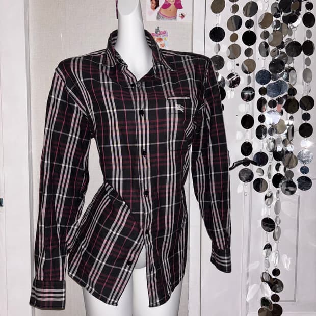 burberry black pink shirt