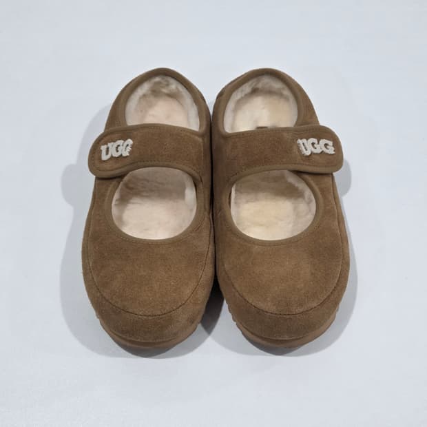 어그 메리제인 체스트넛 230