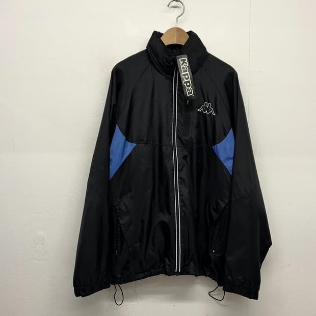 카파 바람막이 자켓