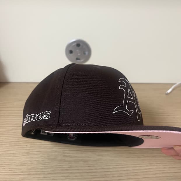 아모멘토 뉴에라 콜라보 오클랜드 애슬레틱스 59FIFTY 모자