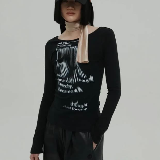 나체 롱 슬리브 FLOW SLIM FIT LONG SLEEVE