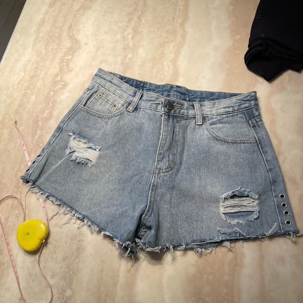 y2k 펀칭 디테일 데미지 데님 반바지 핫팬츠 숏팬츠