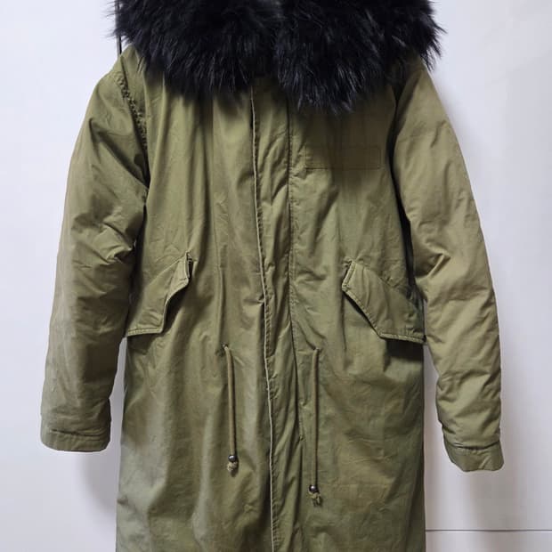 에비뉴서울 라쿤퍼 다운 야상