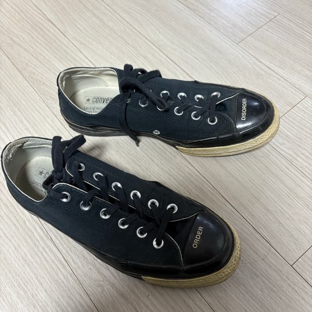 언더커버 컨버스 260