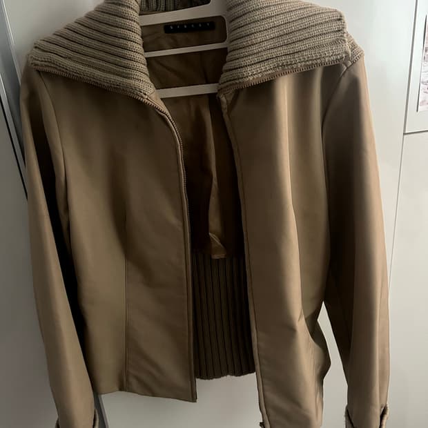 시슬리 니트자켓