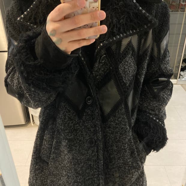 요시유키 코니시 아가일 퍼 코트 자켓