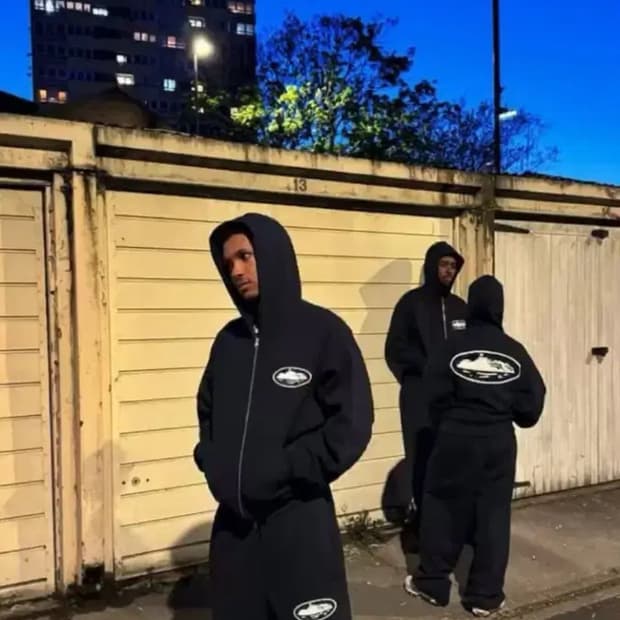 코르테이즈 셋업 구해요