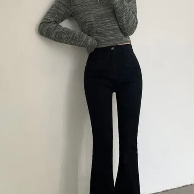 크롭 티셔츠