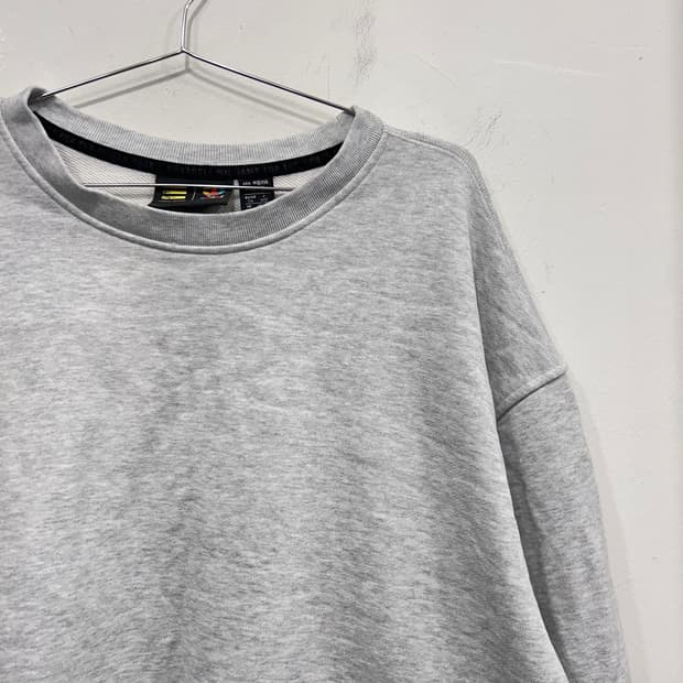 아디다스 X 퍼렐 윌리엄스 콜라보 오버핏 맨투맨