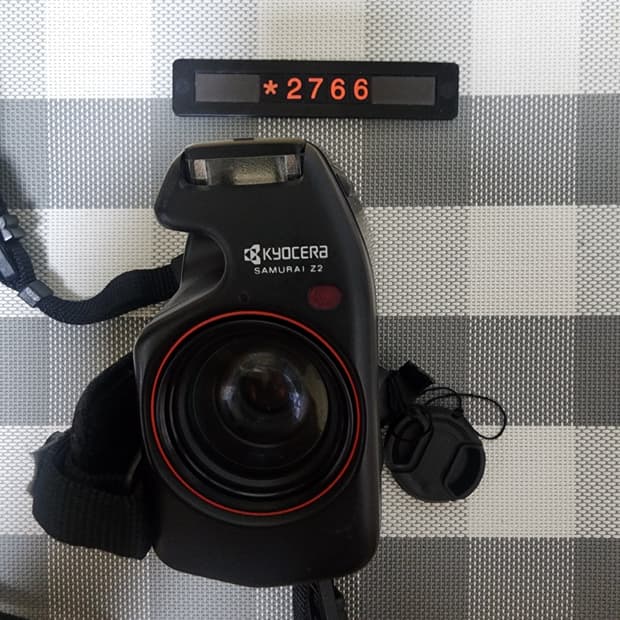 교세라 사무라이 Z2 하프 필름카메라
