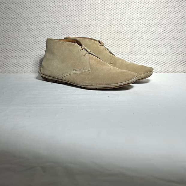 프라다 스웨이드 레이스업