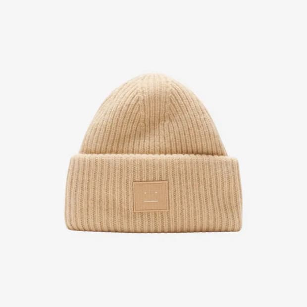 아크네 스튜디오 라지페이스 로고 비니 베이지