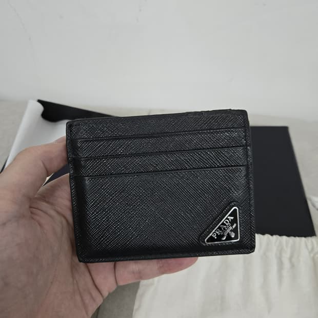 [보증서 정품]프라다 사피아노 카드지갑