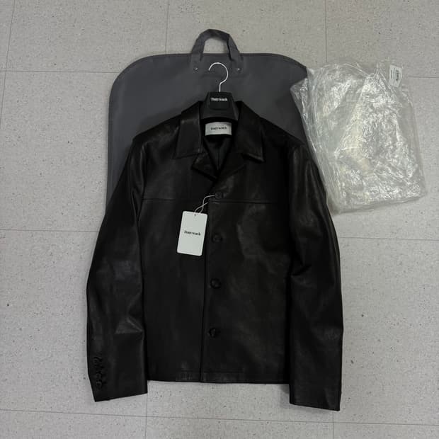토니웩 VEGETABLE TANNED LAMB LEATHER JACKET