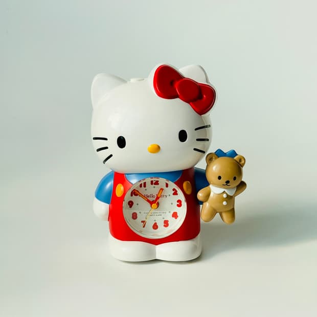 산리오 헬로키티 알람시계