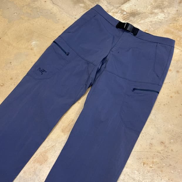 32 아크테릭스 감마MX 팬츠