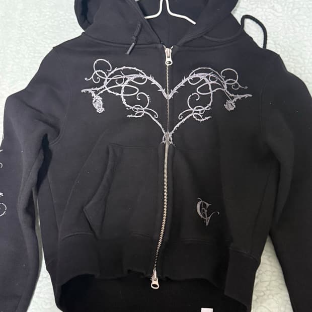 카비시 후드집업