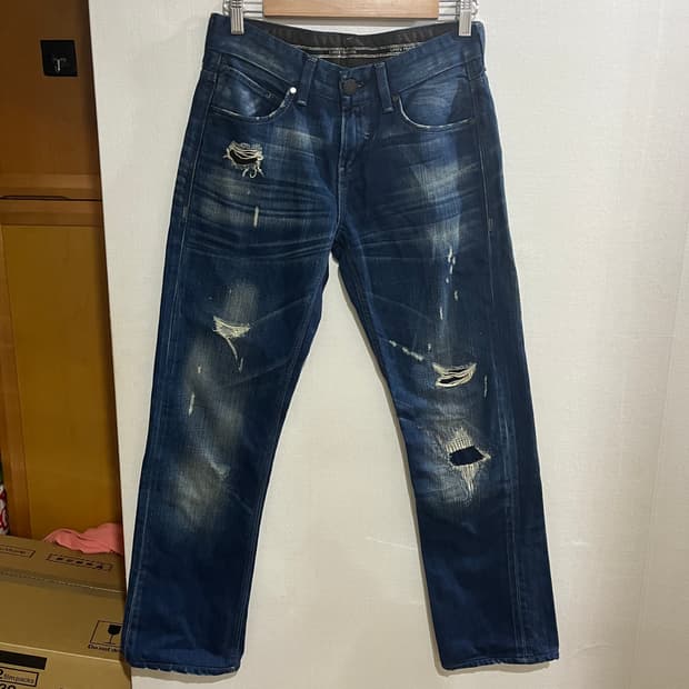 (28) 리바이스 프리미엄 522 슬림 스트레이트 워싱 데미지 데님 청바