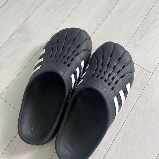 아디다스 아딜렛 클로그 285