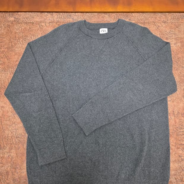 자라 라운드넥 코튼 니트