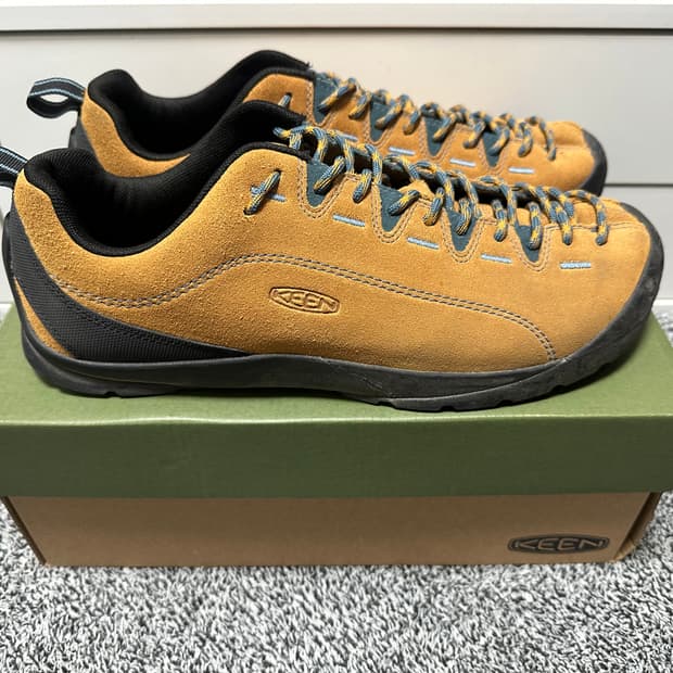 (290) 킨 KEEN 재스퍼 스웨이드 스니커즈 카멜