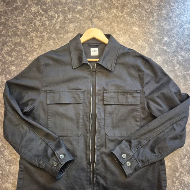 자라 유틸리티 포켓 오버핏 집업자켓 블랙 XL