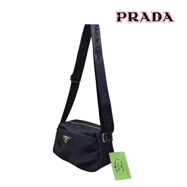 프라다뷰티 리나일론 숄더 크로스백 블랙