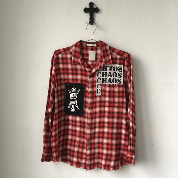 Patch point check pattern shirt