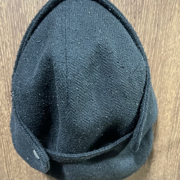 고샤루브친스키 X 스테판존스 이어플랩