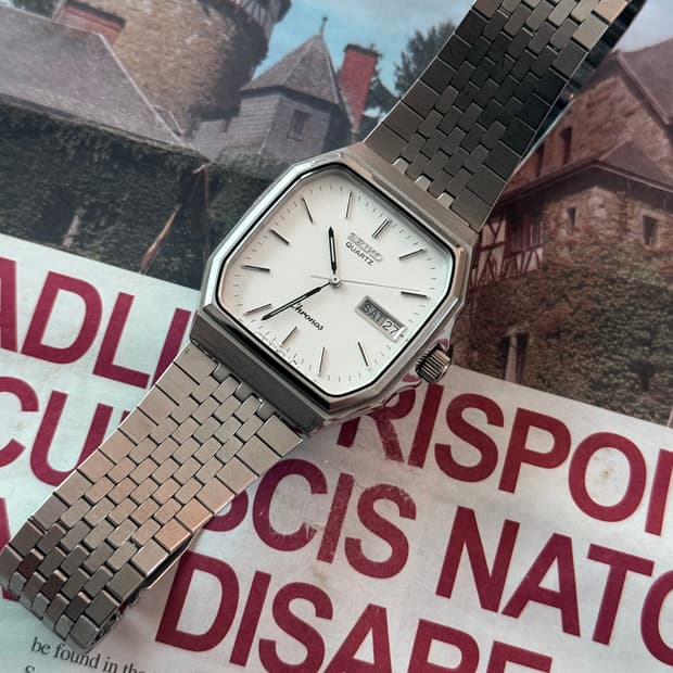 세이코 Seiko 쿼츠 테레비 크로노스 데이 데이트