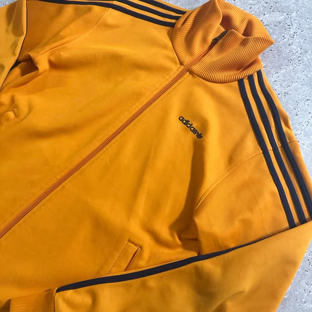 00s Adidas 머스타드 베어 그래픽 트랙탑