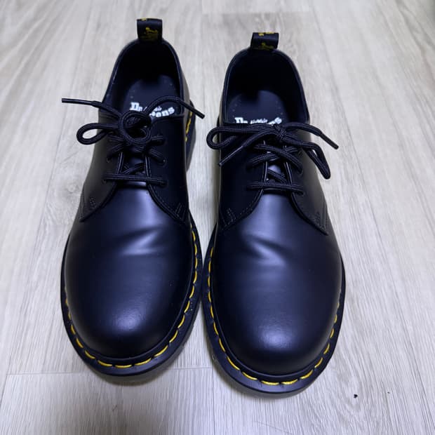 닥터마틴 스무스 아이스 250 새상품급